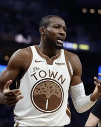 开云体育入口-勇士127-145猛龙2喜2忧！2弃将齐爆，库里抡不动，格林纯战犯！